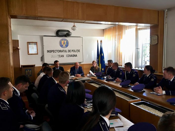 33 de agenţi de poliţie din noua promoţie şi-au început activitatea la I.P.J. Covasna