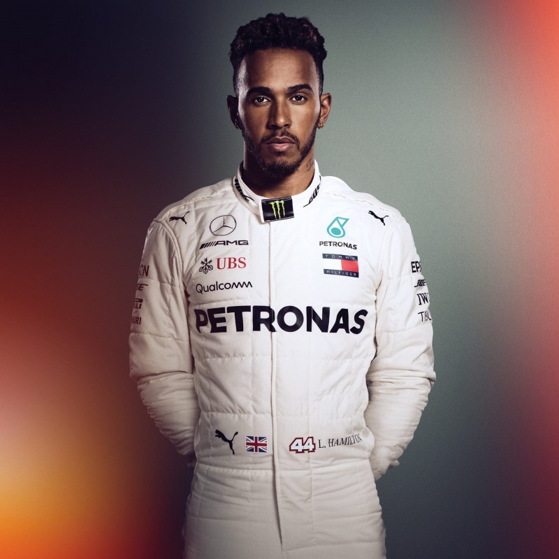 Hamilton a încheiat „Marele Circ” cu o victorie