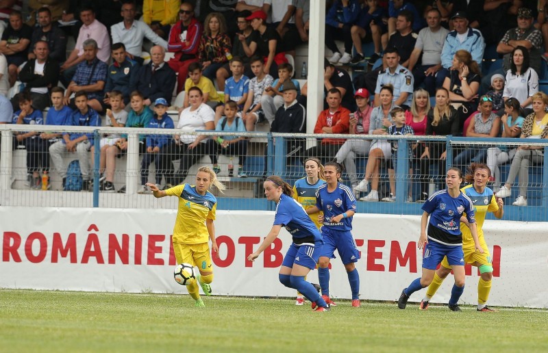 Fotbal feminin, ultima etapă a turului