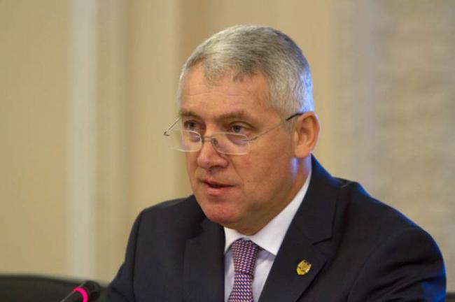 Ţuţuianu şi Neacşu, excluşi din PSD
