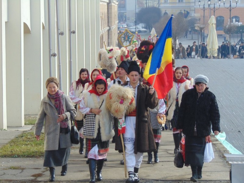 Festival de colinde şi obiceiuri de iarnă, la Sfântu Gheorghe