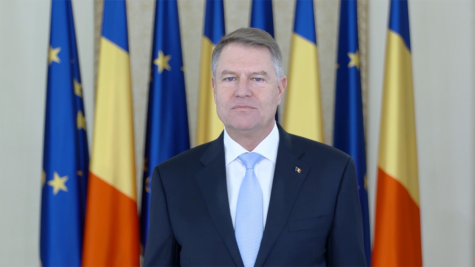 „Mult curaj, implicare civică și atașament ferm față de valorile statului de drept” este mesajul președintelui de An Nou