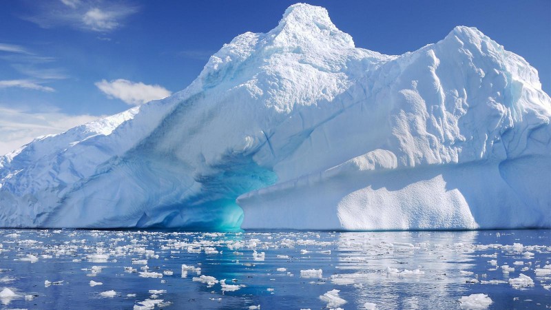 NASA a detectat primele indicii ale topirii semnificative a gheţarilor în estul Antarcticii NASA a detectat primele indicii ale topirii semnificative a gheţarilor în estul Antarcticii