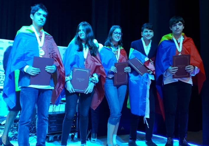 Elevii români au obţinut şase medalii la Olimpiada Internaţională de Ştiinţe pentru Juniori