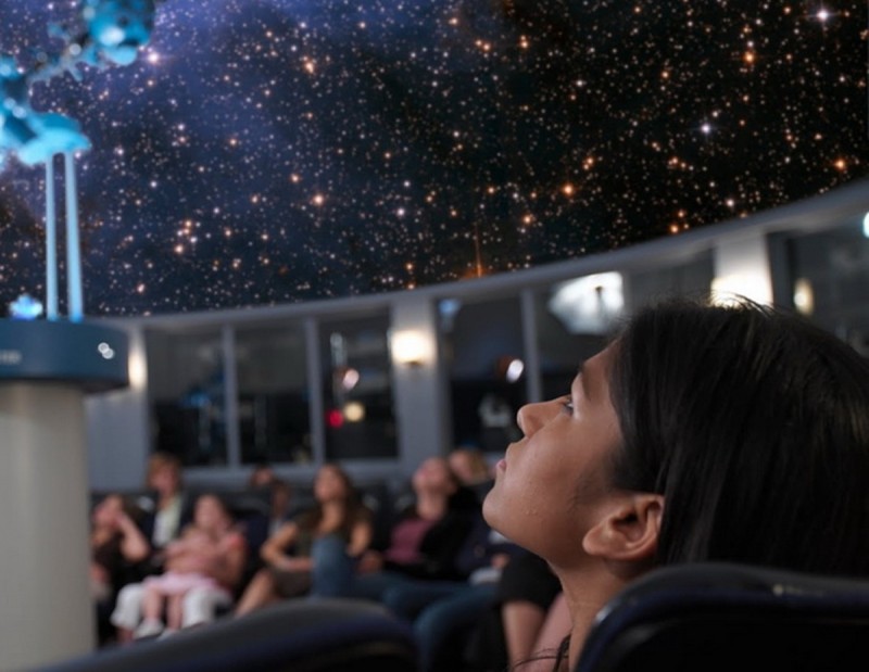 Planetariul mobil va ajunge la Sibiu