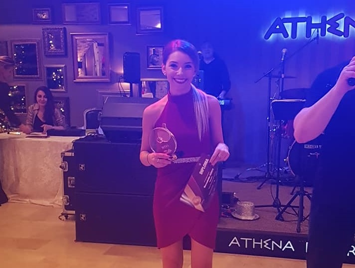 Mureșeanca Szocs Bernadette și buzoianul Ovidiu Ionescu, cei mai buni jucători de tenis de masă