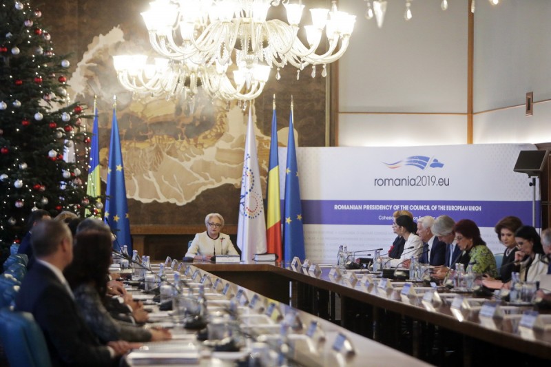 Bugetarii vor avea liber în 24 și 31 decembrie