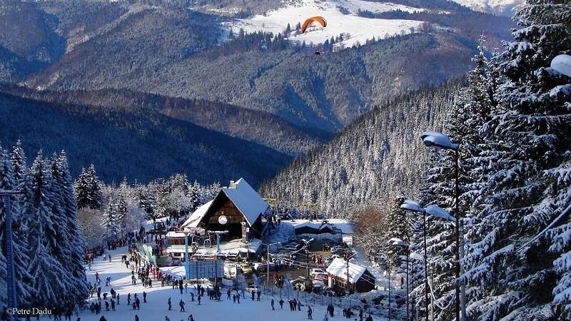 De Revelion, spațiile de cazare din zona montană a județului Prahova sunt ocupate în proporție de 80 – 90%