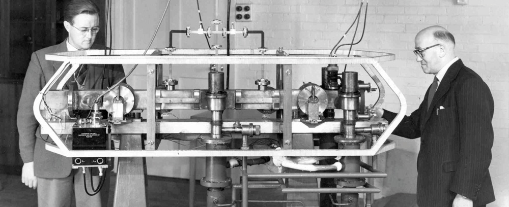 Ceasul atomic rămâne la două secunde de dezastru, afirmă cercetătorii americani