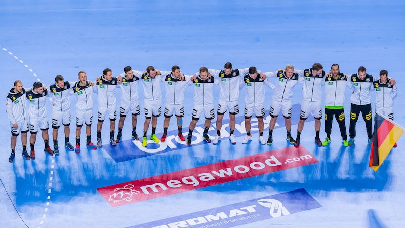 Favoriții se impun la Mondialul de handbal