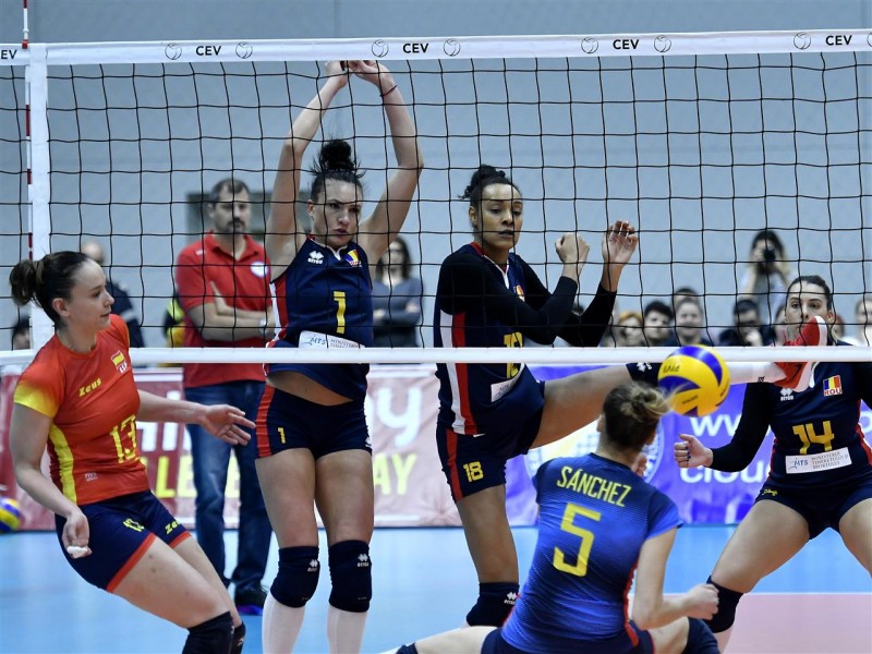 Eșec cu Spania, la volei feminin