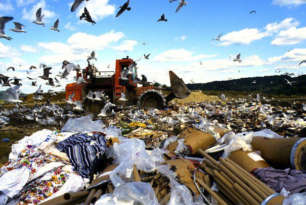 Românii produc cele mai puţine deşeuri municipale din Uniunea Europeană