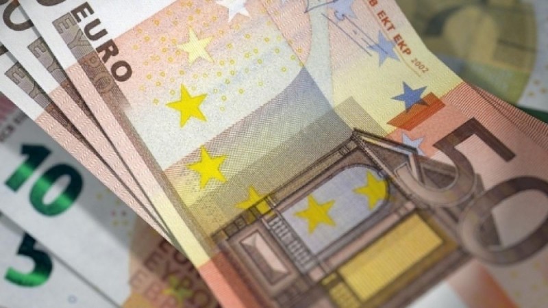 Harghita: Peste 100 de bancnote contrafăcute, descoperite şi scoase din circulaţie de poliţişti