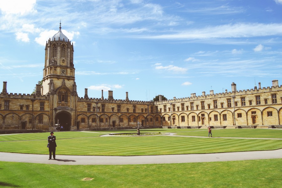 Trei elevi ai Colegiului Național ”Unirea” din Tîrgu-Mureș au fost admiși la Oxford