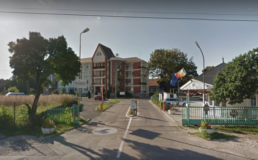 Spitalul municipal Târgu Secuiesc a suspendat temporar programul de vizitare