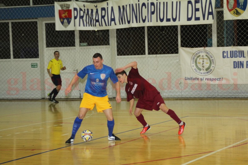 Deva a redevenit lideră la futsal