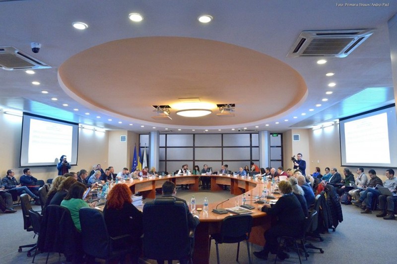CL Brașov dat în judecată pentru anularea hotărârilor privind drumul forestier Goriţa CL Brașov dat în judecată pentru anularea hotărârilor privind drumul forestier Goriţa