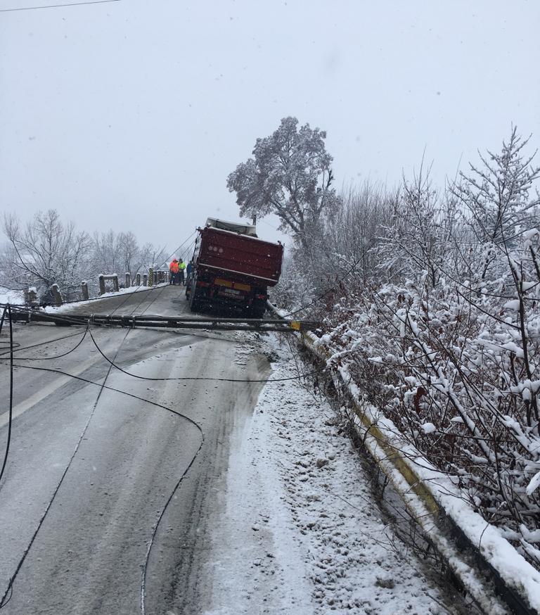 Circulație întreruptă în județul Covasna, din cauza unui accident