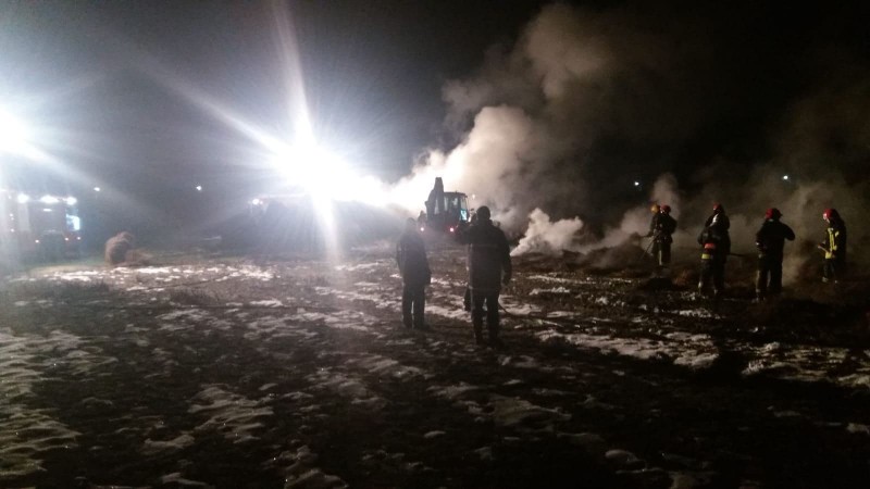Un accident și un incendiu de baloți în județul Mureș