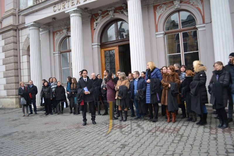 6 instanțe și parchete din țară își suspendă activitatea în semn de protest față de OUG pe justiție