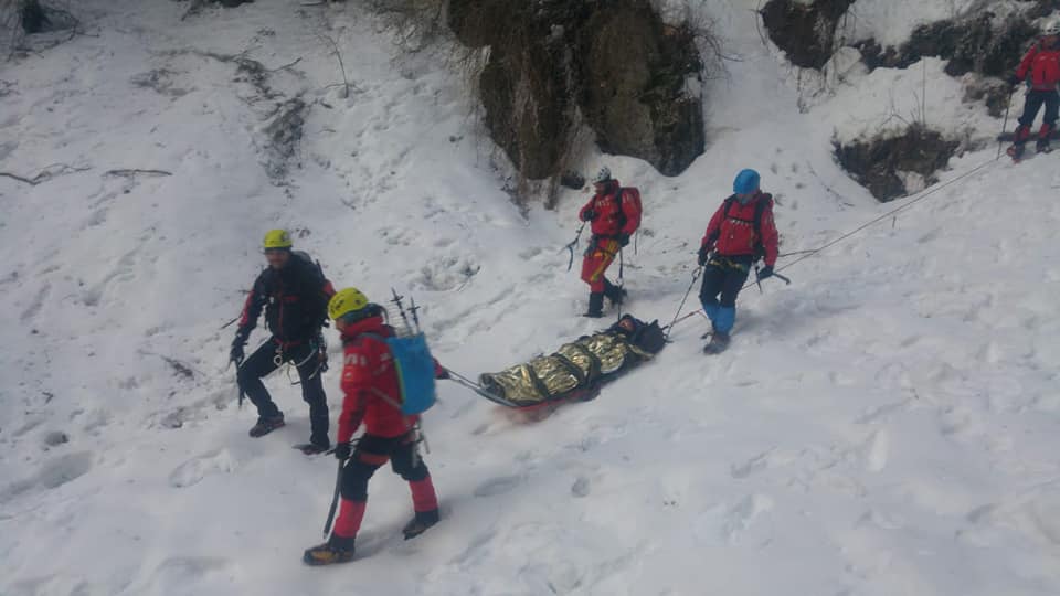 Intervenții ale salvamontiștilor la Bușteni și Sinaia