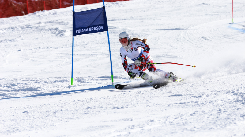 Începe competiţia de ski FIS CUP Open, în Poiana Braşov