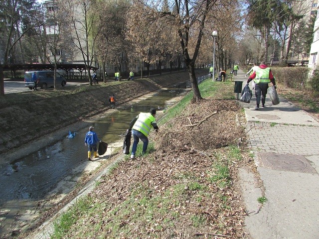 Și deținuții din Tg.Mureș au sărbătorit „Ziua Apelor Romane”