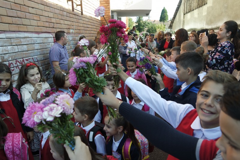 De mâine elevii şi preşcolarii se întorc la cursuri