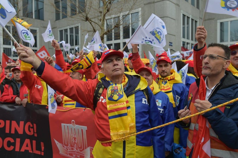 Proteste ale transportatorilor români la Strasbourg