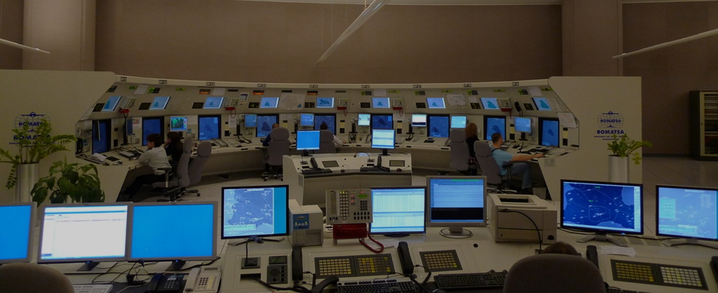 S-a semnat protocolul privind asigurarea serviciilor de navigaţie la aeroportul Brașov