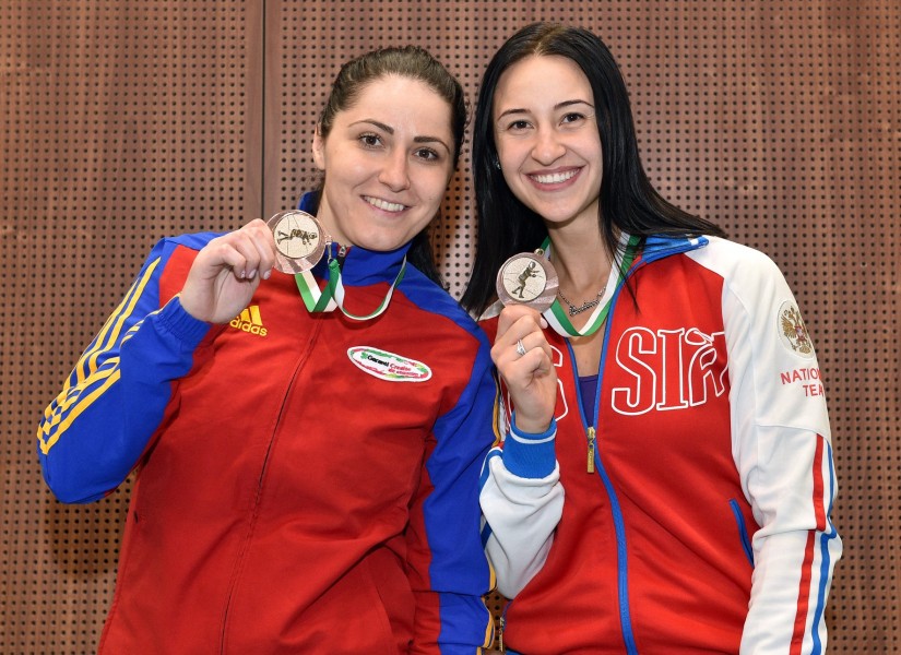 Medalii de bronz pentru scrimerii români la Cupa Mondială