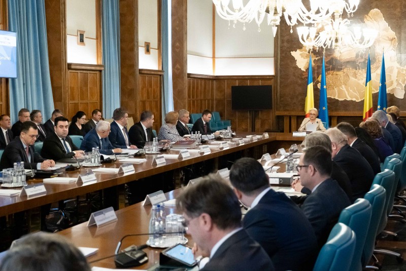 Guvernul acordă încă o zi liberă bugetarilor
