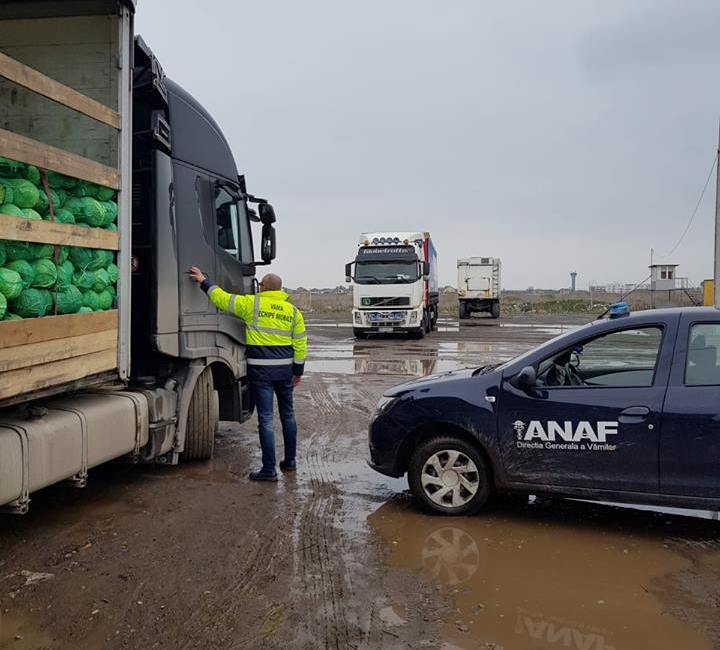 Sute de tiruri sunt blocate de peste 24 de ore în ţară