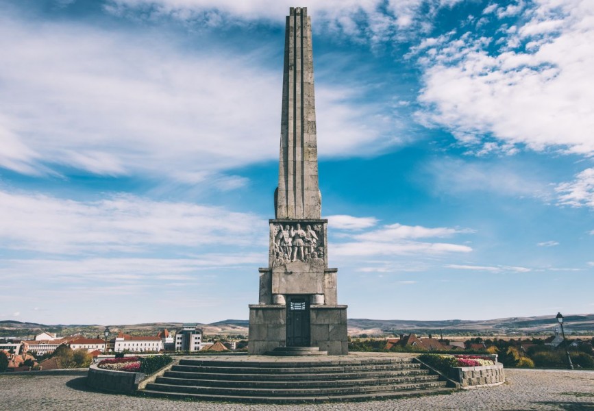 Obeliscul lui Horea, Cloşca şi Crişan, din nou vandalizat