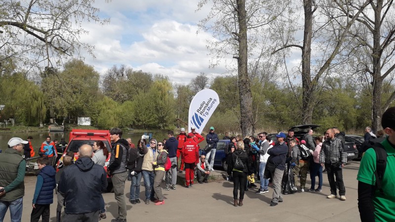 Sute de voluntari au luat parte la ediția a III-a campaniei Radio Târgu Mureș „Împreună curățăm”