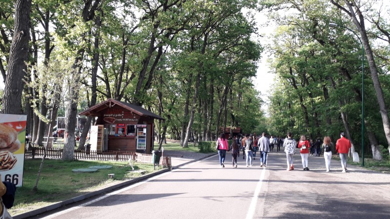 Chioșcurile comerciale revin pe Platoul Cornești