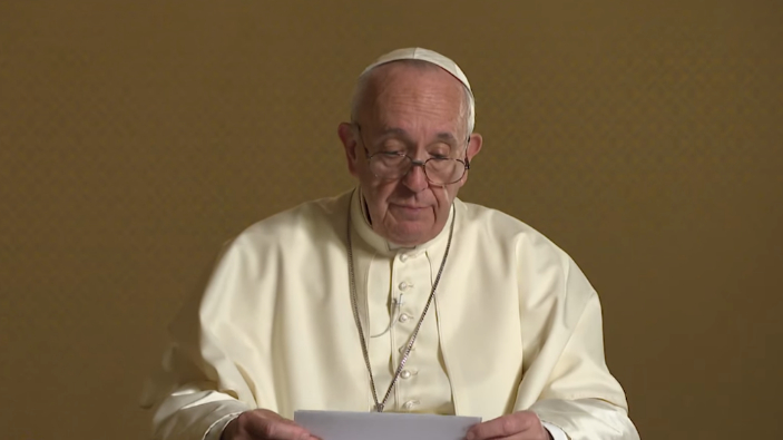 Papa Francisc va oficia prima liturghie pe pământ românesc