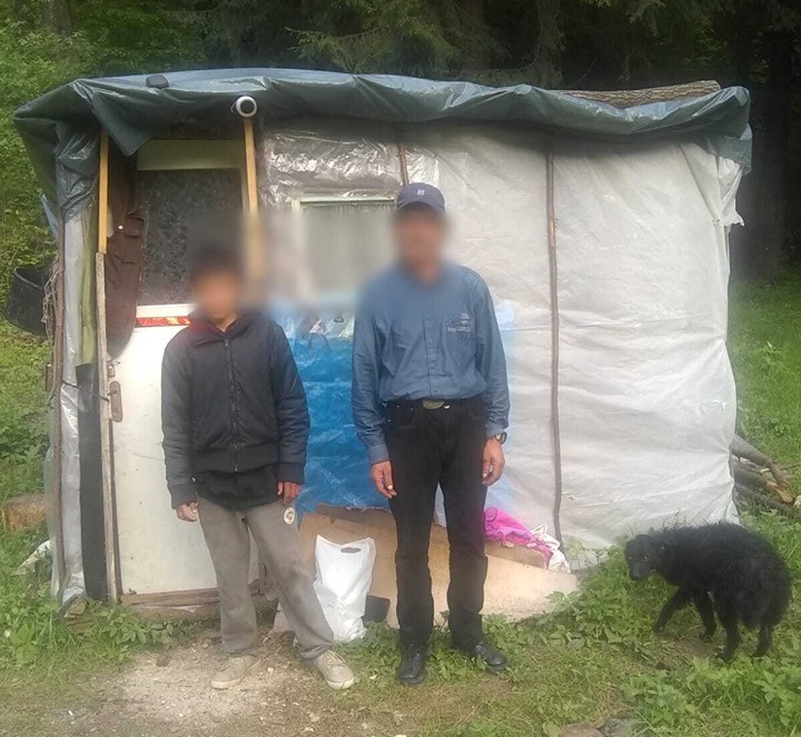 Minor dispărut de acasă de o lună – găsit de jandarmii brașoveni Minor dispărut de acasă de o lună – găsit de jandarmii brașoveni