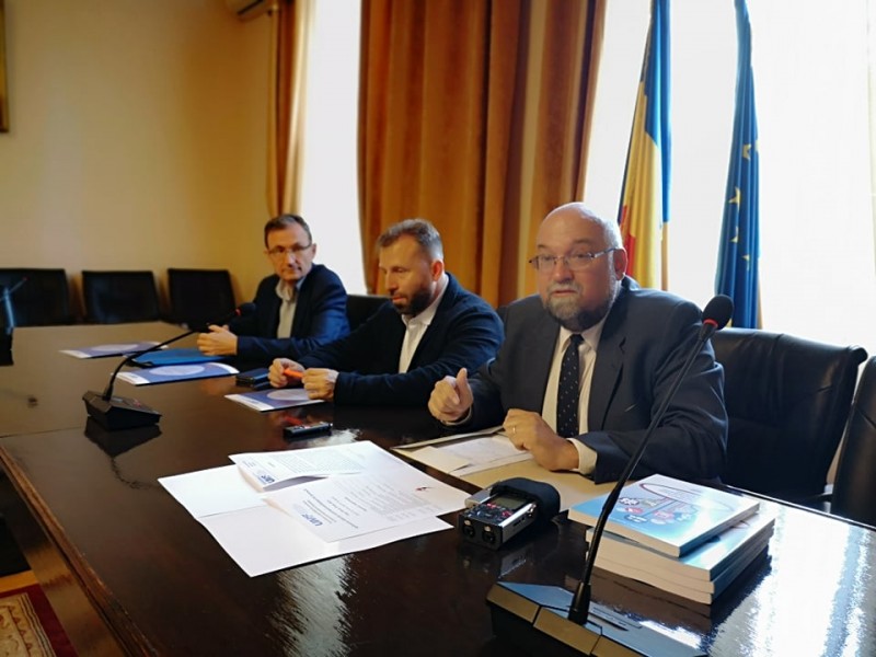 Proiect pilot la Tg. Mureș, unic în România: campanie în farmacii pentru renunțarea la fumat