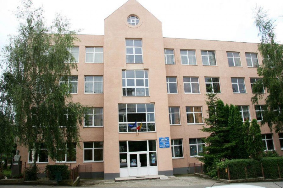Aproape 1.000 de elevi din Târgu Mureș vor învăța despre alimentația sănătoasă