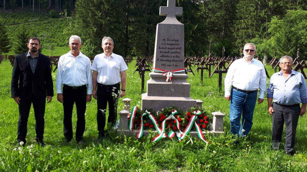 A fost introdus un program de vizitare a cimitirului militar de la Valea Uzului
