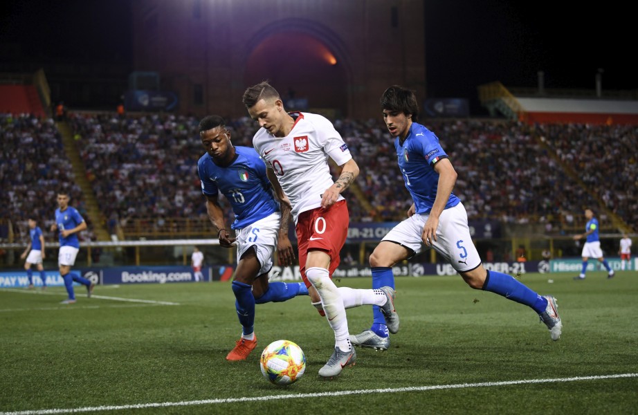 Italia, învinsă la fotbal tineret