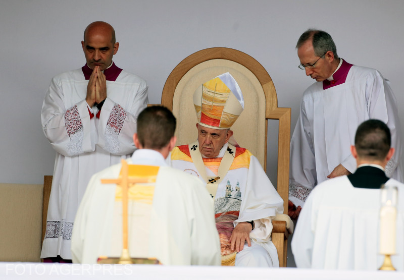La Şumuleu Ciuc s-a încheiat slujba oficiată de Papa Francisc