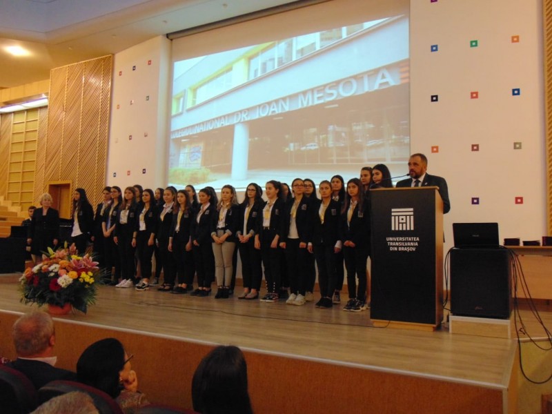 Colegiul Național „Dr. Ioan Meșotă” a primit, ieri, Ordinul „Spiru Haret”, din partea ministrului Educației Naționale Colegiul Național „Dr. Ioan Meșotă” a primit, ieri, Ordinul „Spiru Haret”, din partea ministrului Educației Naționale