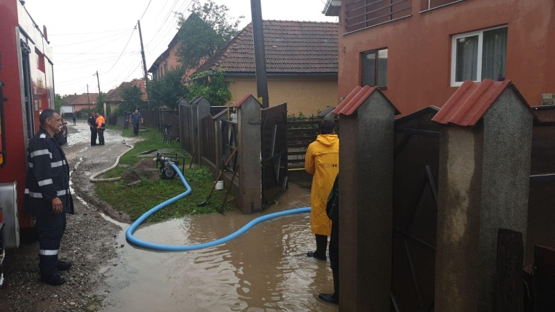 14 gospodării inundate în stațiunea Covasna