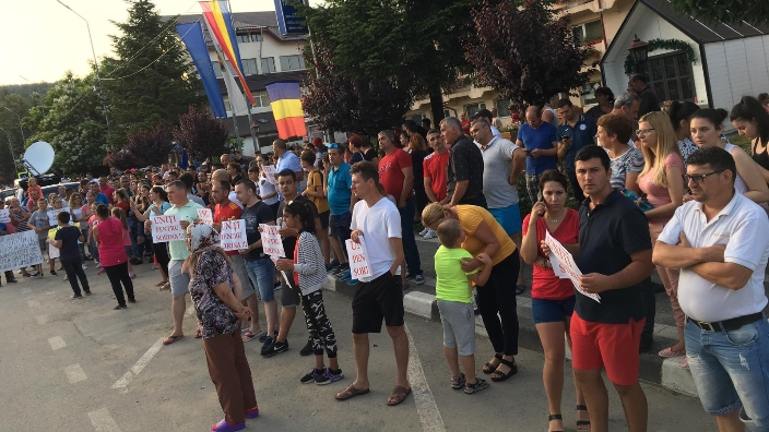 Noi proteste au avut loc, ieri, la Baia de Aramă