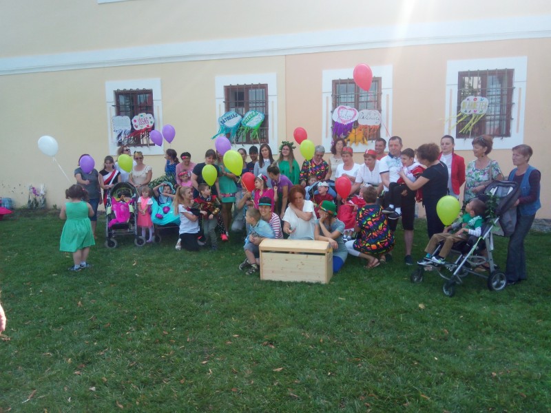 Zeci de copii cu dizabilități mureșeni au beneficiat de un proiect spectaculos
