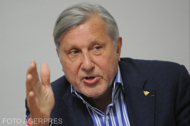 Ilie Năstase a fost condamnat definitiv la nouă luni şi zece zile de închisoare cu suspendare