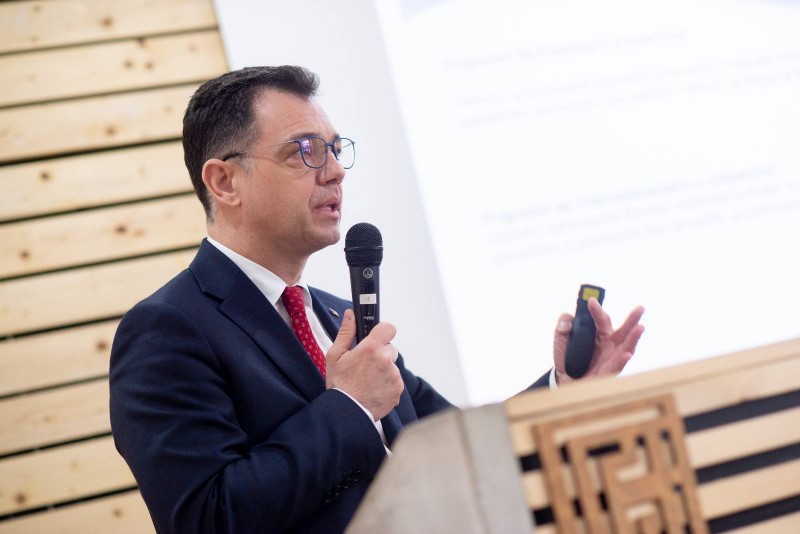 Reuniune în Poiana Brașov privind oportunităţile de internaţionalizare a afacerilor Reuniune în Poiana Brașov privind oportunităţile de internaţionalizare a afacerilor