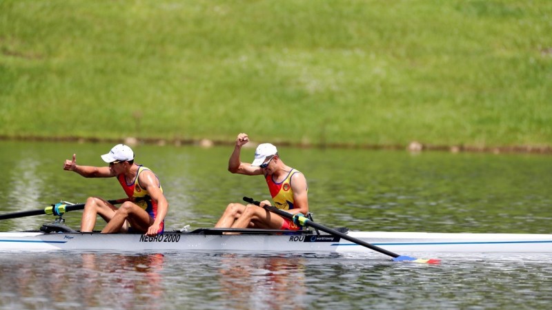 Aur și bronz pentru canotorii români la Mondiale